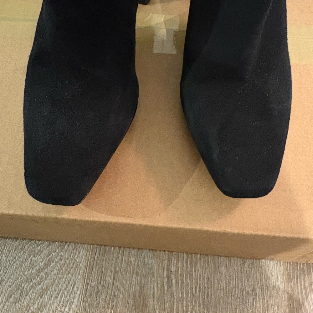 ANTONIO MELANI Black Suede Elana Ankle Booties Whimsygoth with Block Heel size 7 - Picture 2 of 8